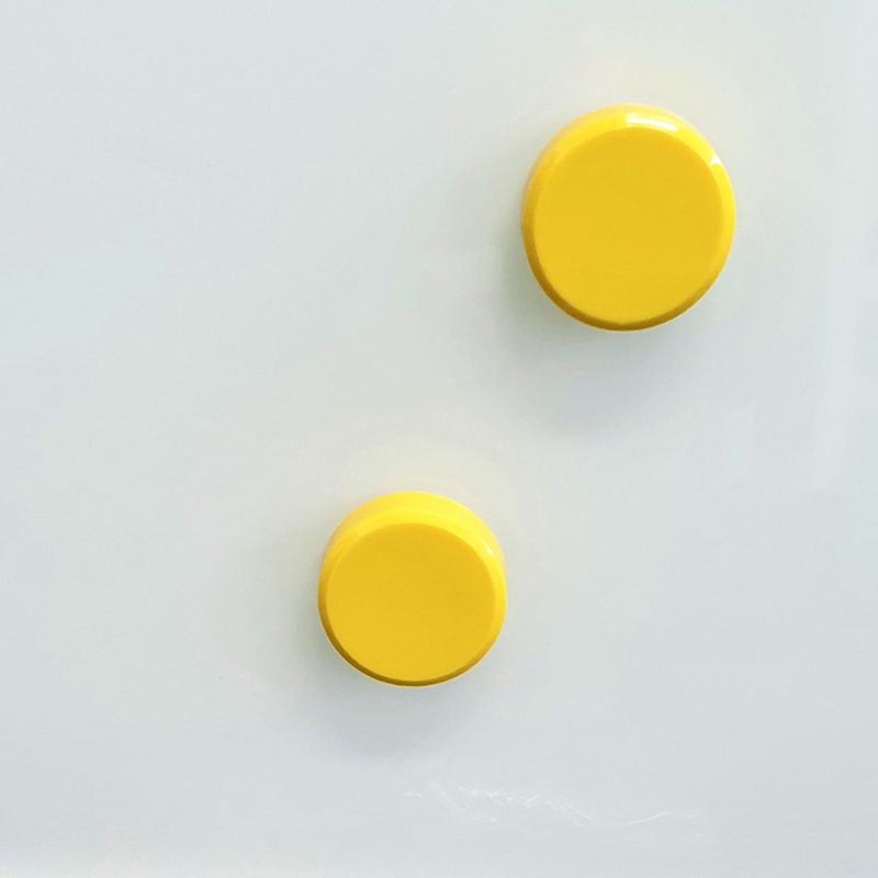 Neodymium magnetic yellow button