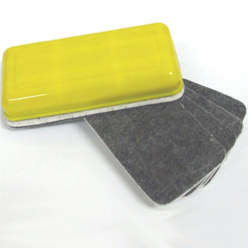 Magnetic refillable eraser