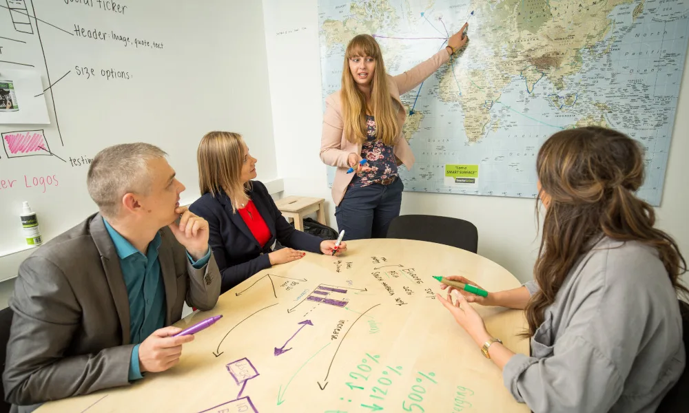 whiteboard-paint-clear-whiteboard-table-in-board-room-group-meeting
